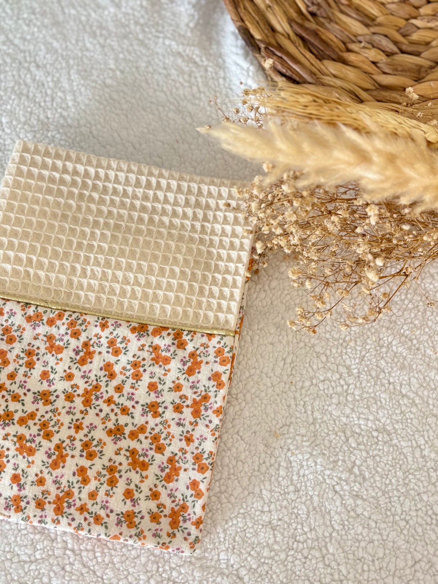 🍂✨ Protège Carnet de Santé - Nid d’Abeille Blanc & Fleuri Orange ✨🍂