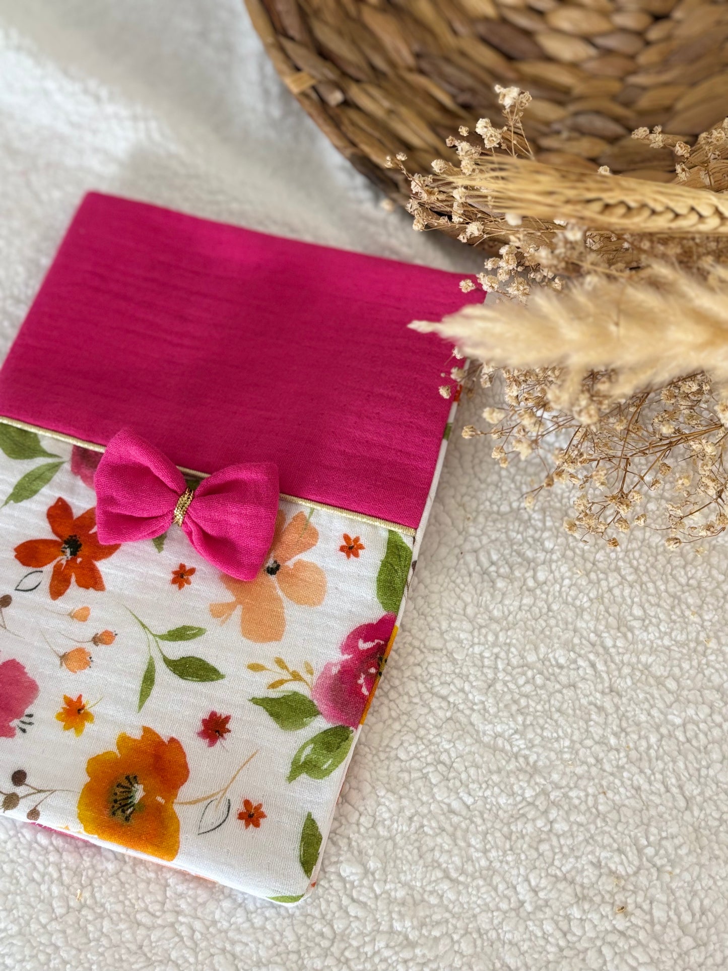 🌸✨ Protège Carnet de Santé - Fuchsia & Fleurs de Printemps ✨🌿