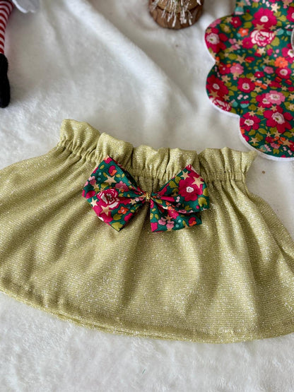 Ensemble Jupette doré et bavoir Liberty